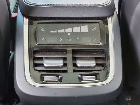 Certified 2024 Volvo XC90 B5 Plus image 13