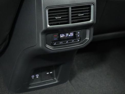 New 2026 Volkswagen Atlas SEL Premium R-Line AWD/4WD image 40