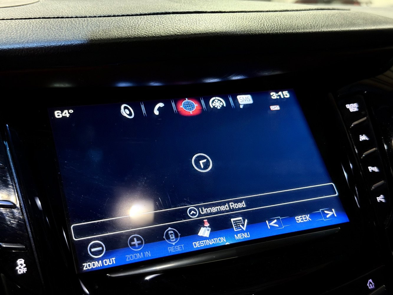 Used 2017 Cadillac Escalade Premium Luxury RWD image 35
