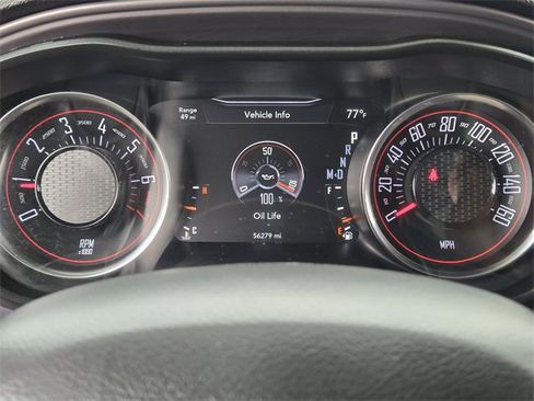 Used 2023 Dodge Challenger SXT image 16