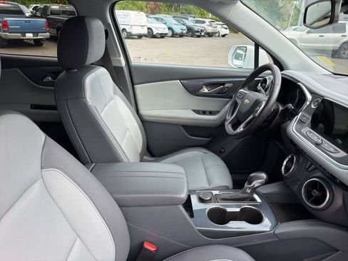 Used 2020 Chevrolet Blazer LT AWD/4WD image 18