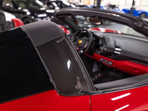 Used 2018 Ferrari 488 Spider RWD image 69