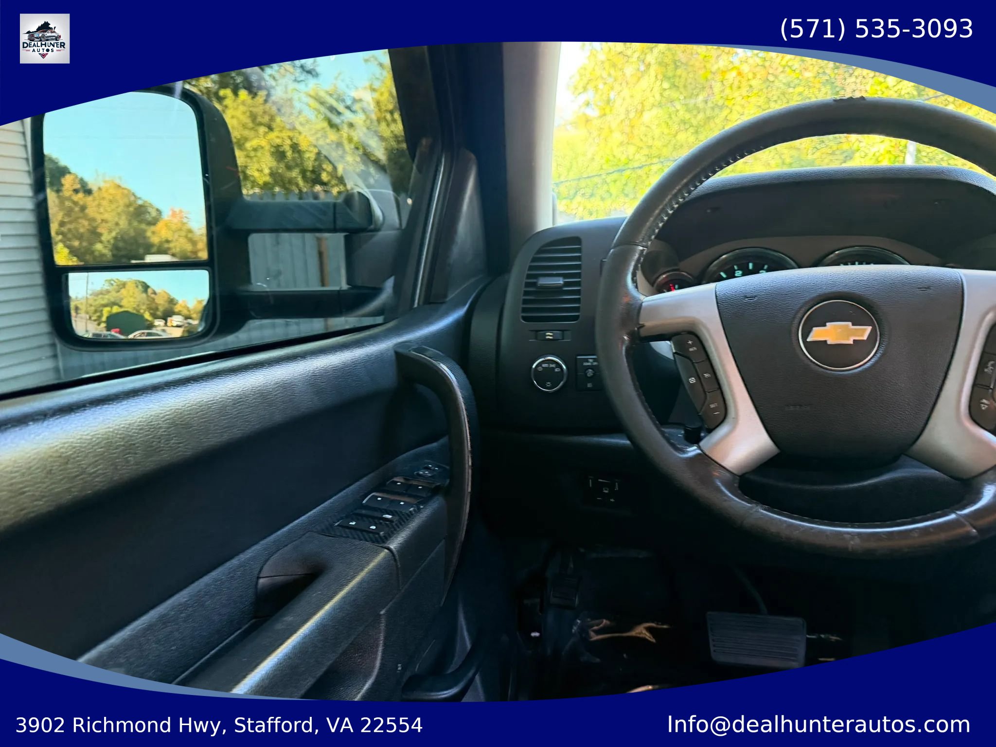 Used 2012 Chevrolet Silverado 2500 LT w/ Interior Plus Package AWD/4WD image 30