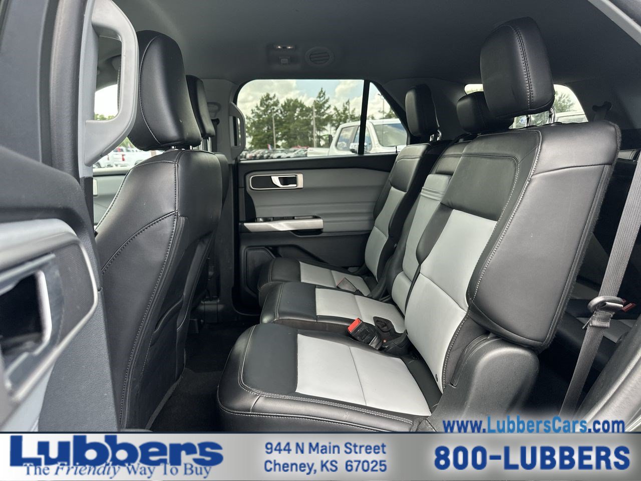 Used 2023 Ford Explorer XLT w/ Equipment Group 202A AWD/4WD image 19