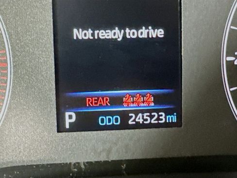 Used 2025 Toyota Corolla LE image 19