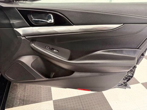 Used 2020 Nissan Maxima 3.5 SL FWD image 23
