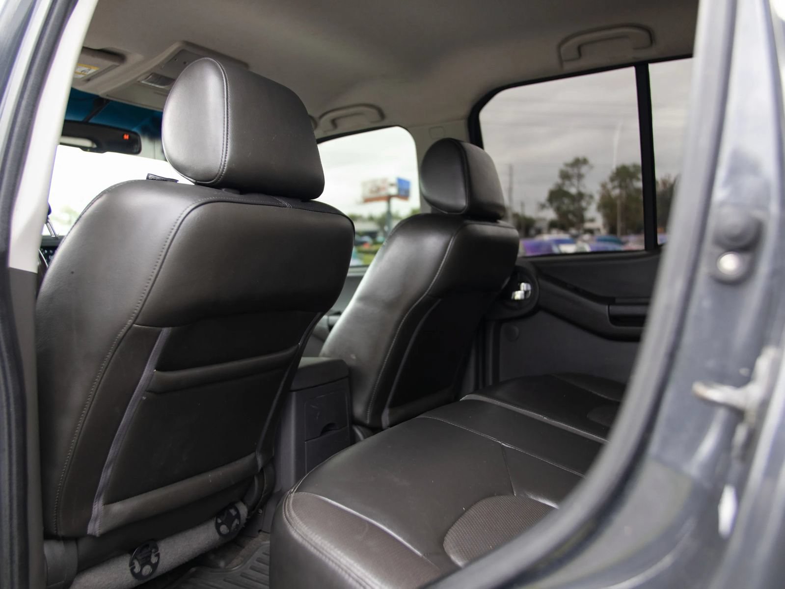 Used 2009 Nissan Xterra SE AWD/4WD image 22