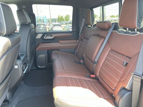 New 2026 GMC Sierra 2500 Denali Ultimate AWD/4WD image 22