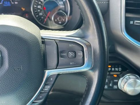 Used 2023 RAM 1500 Laramie AWD/4WD image 5