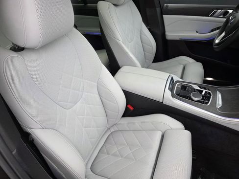 Used 2024 BMW X5 sDrive40i w/ Premium Package RWD image 28