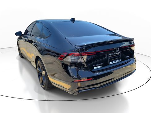 Used 2024 Honda Accord Sport image 4
