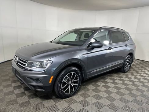 Used 2021 Volkswagen Tiguan SE image 7