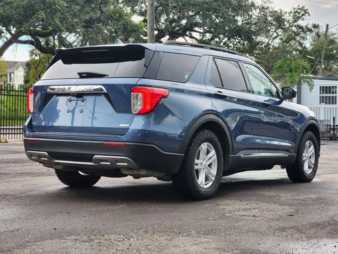 Used 2020 Ford Explorer XLT w/ Equipment Group 202A image 6