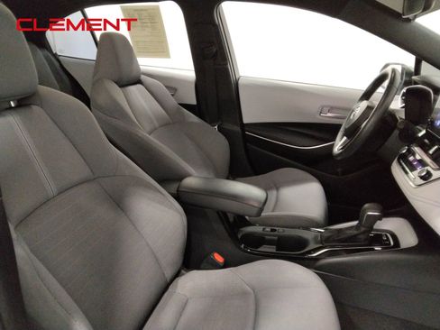 Used 2024 Toyota Corolla SE image 39