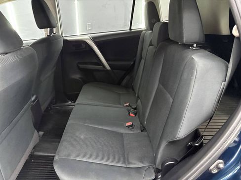 Used 2017 Toyota RAV4 LE w/ All Weather Liner Package AWD/4WD image 10