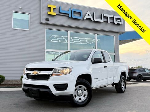 Used 2017 Chevrolet Colorado W/T w/ WT Convenience Package RWD image 1