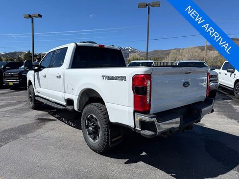 Used 2025 Ford F350 Lariat w/ Tremor Off-Road Package AWD/4WD image 4