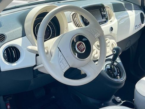 Used 2019 FIAT 500 Pop FWD image 9