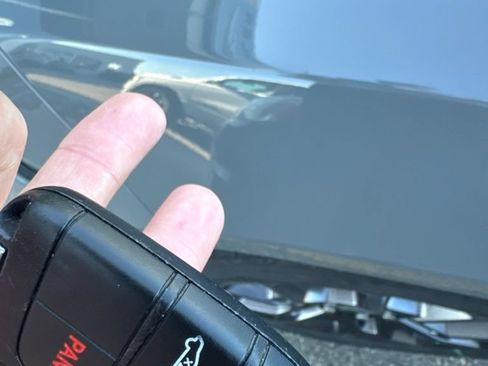 Used 2018 Dodge Charger GT AWD/4WD image 7