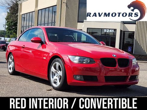 Used 2008 BMW 328i Convertible image 1