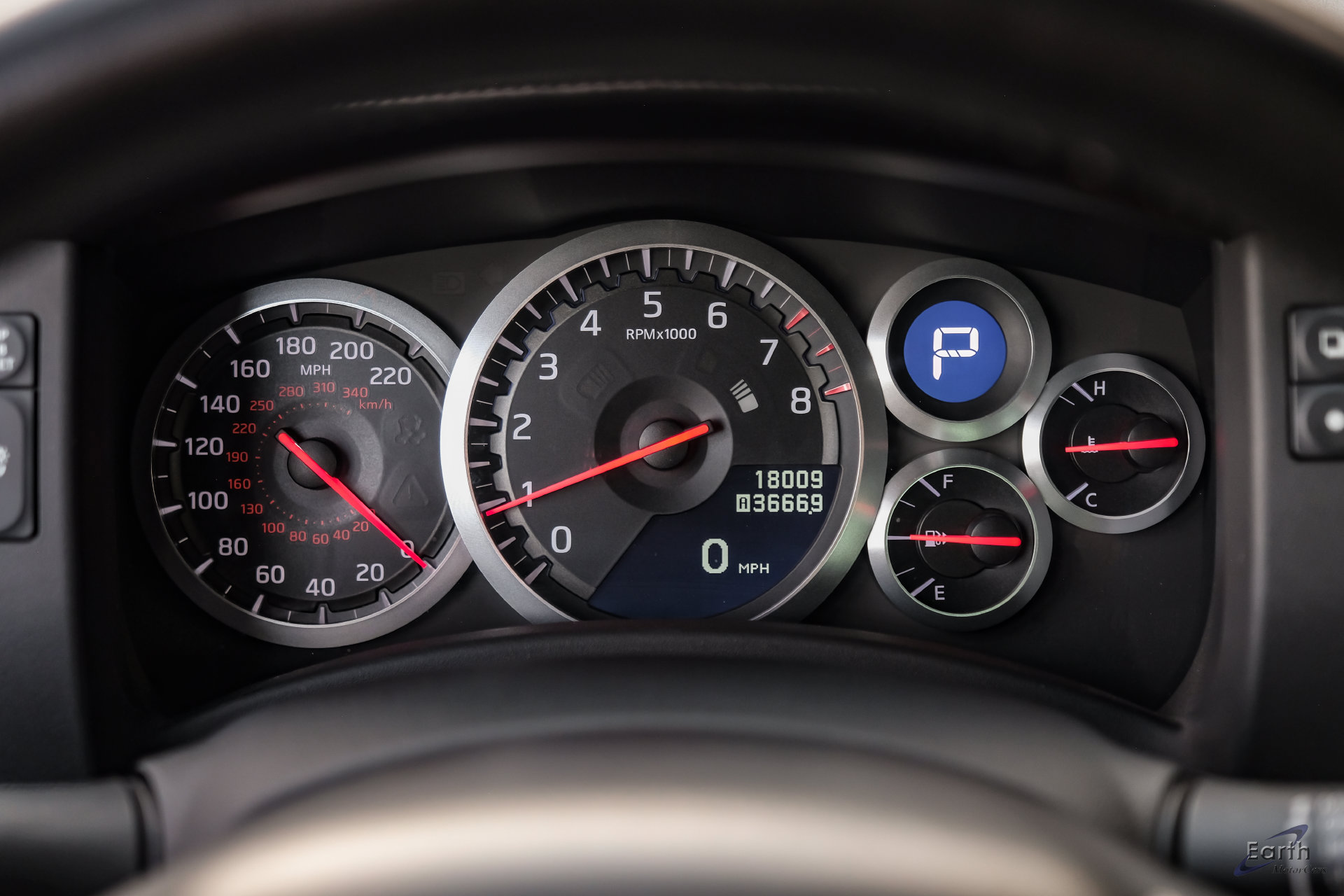 Used 2013 Nissan GT-R Black Edition AWD/4WD image 90