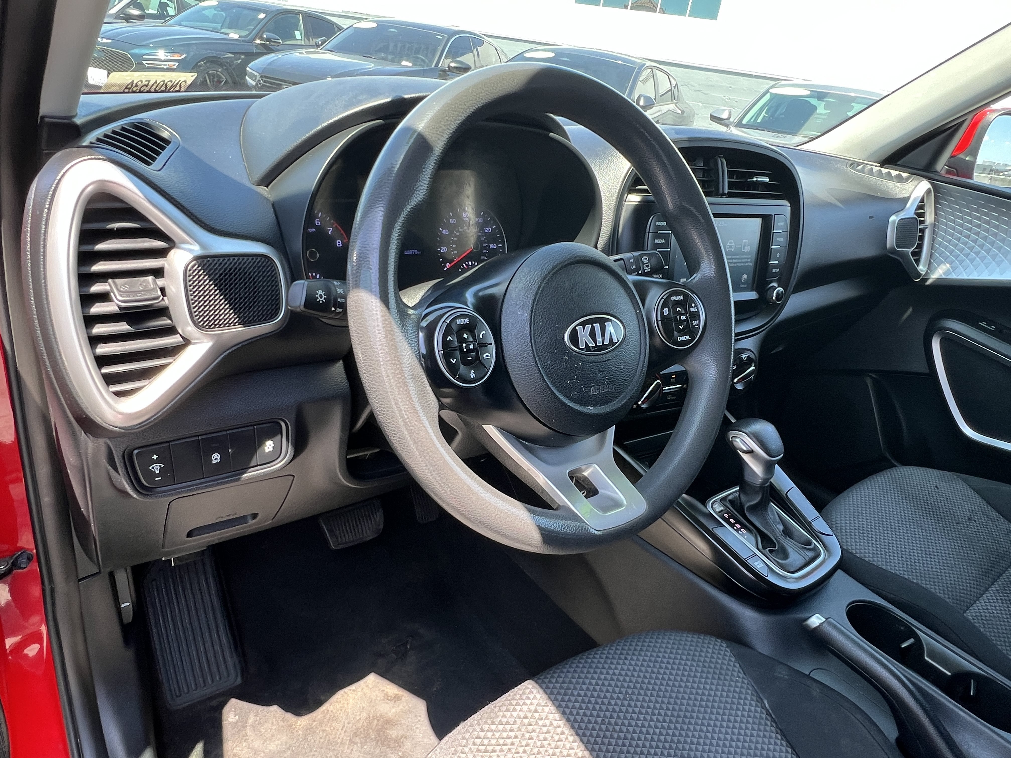 Used 2020 Kia Soul LX FWD image 20