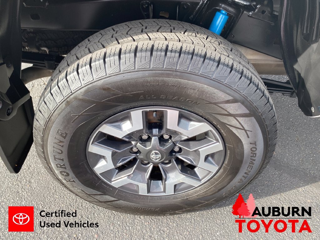 Certified 2021 Toyota Tacoma TRD Off-Road w/ Technology Package AWD/4WD image 23