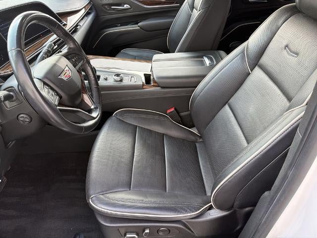 Certified 2022 Cadillac Escalade Premium Luxury AWD/4WD image 9