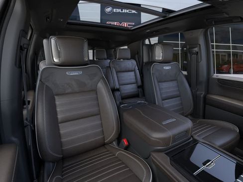 New 2026 GMC Yukon Denali Ultimate AWD/4WD image 16