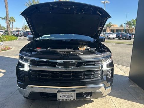 Used 2022 Chevrolet Silverado 1500 LT image 32