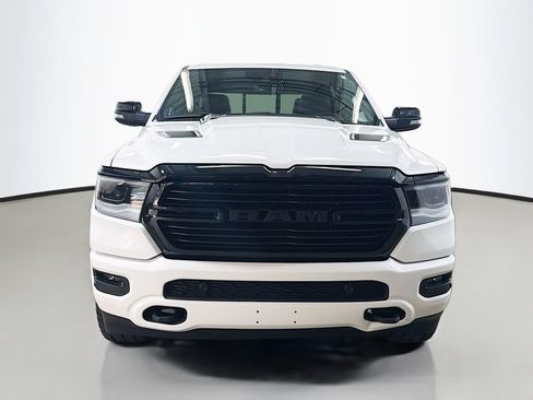 Used 2023 RAM 1500 Laramie AWD/4WD image 2