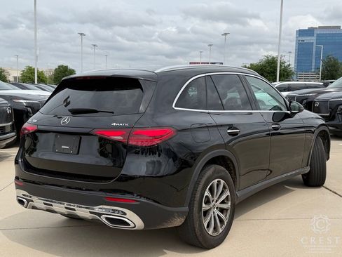 Used 2024 Mercedes-Benz GLC 300 4MATIC image 8