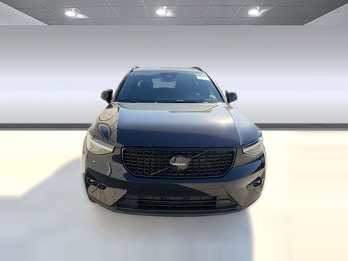 New 2026 Volvo XC40 B5 Ultra w/ Protection Package Premier AWD/4WD image 6