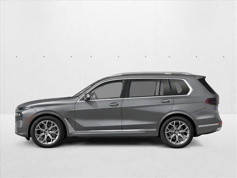 New 2027 BMW X7 M60i AWD/4WD image 3
