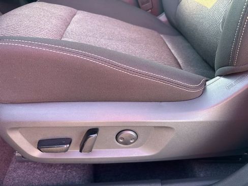 New 2026 Nissan Rogue SV image 10