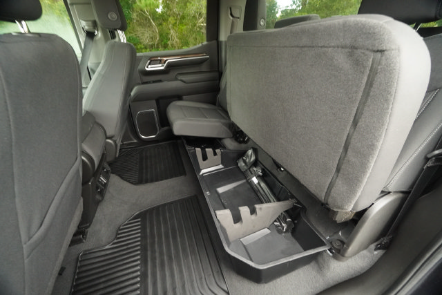 Used 2022 Chevrolet Silverado 1500 LT AWD/4WD image 28