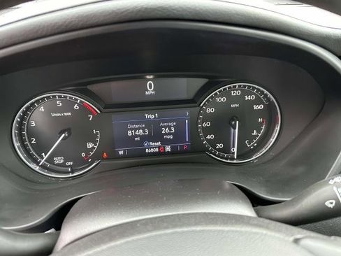 Used 2021 Cadillac XT4 Premium Luxury w/ Cold Weather Package image 14