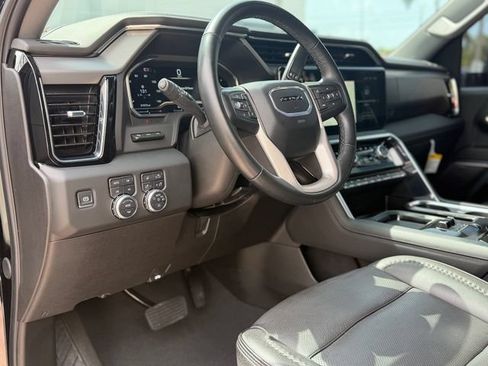 Used 2024 GMC Sierra 2500 Denali w/ Denali Reserve Package AWD/4WD image 13