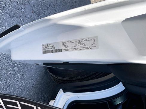 Used 2023 RAM ProMaster 2500 FWD image 13