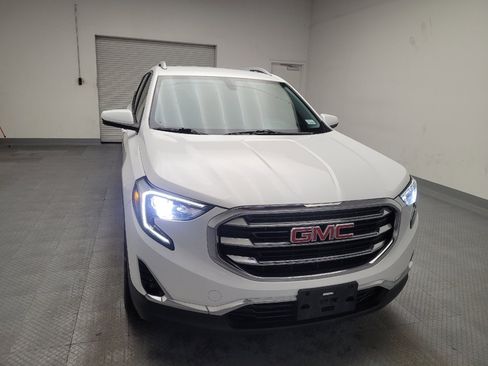 Used 2019 GMC Terrain SLT image 14