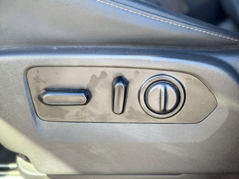 Used 2021 Chevrolet Silverado 3500 LTZ w/ LTZ Premium Package image 21