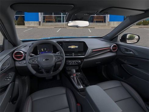 New 2026 Chevrolet Trax RS image 15