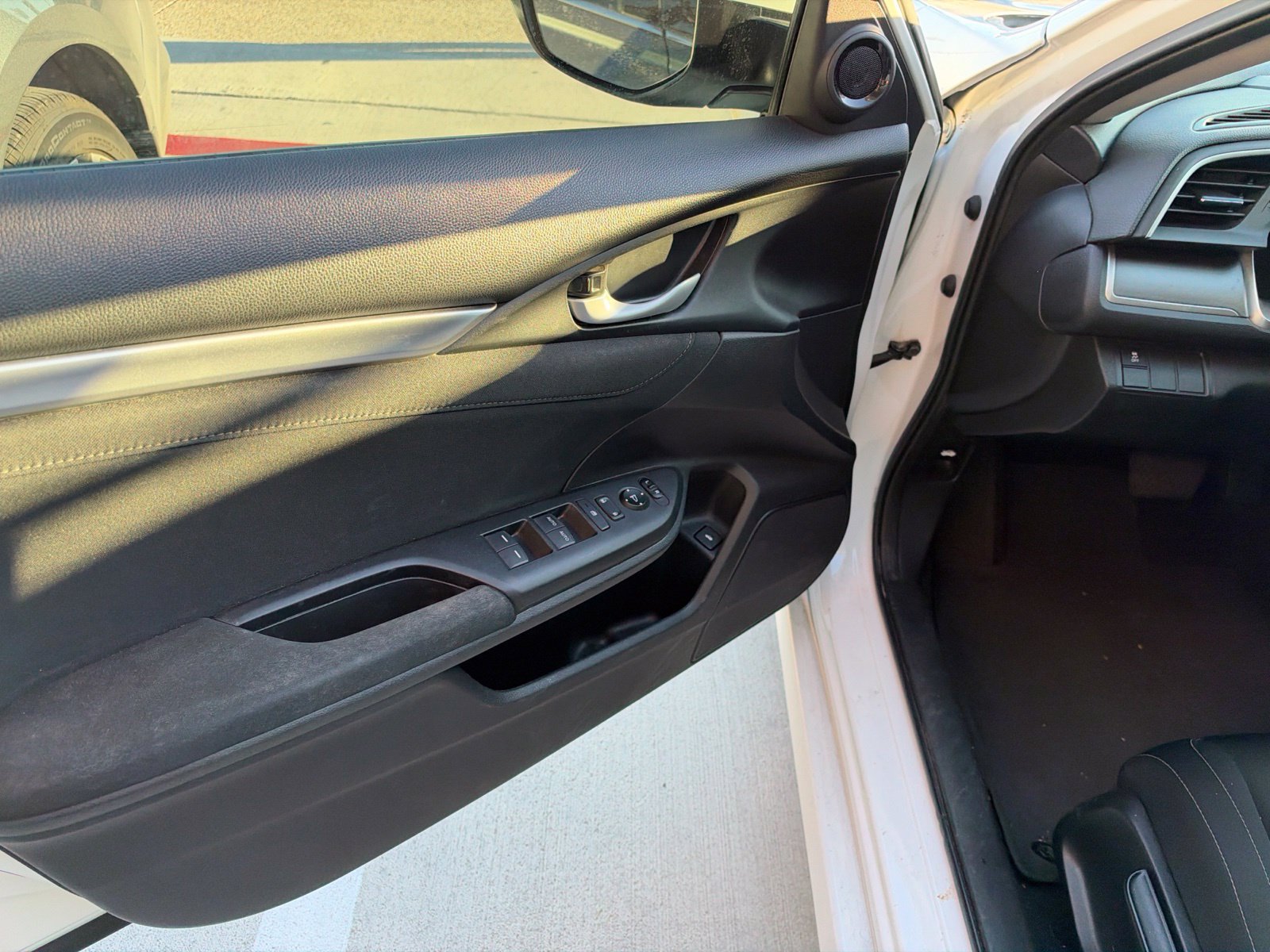 Used 2017 Honda Civic EX image 16