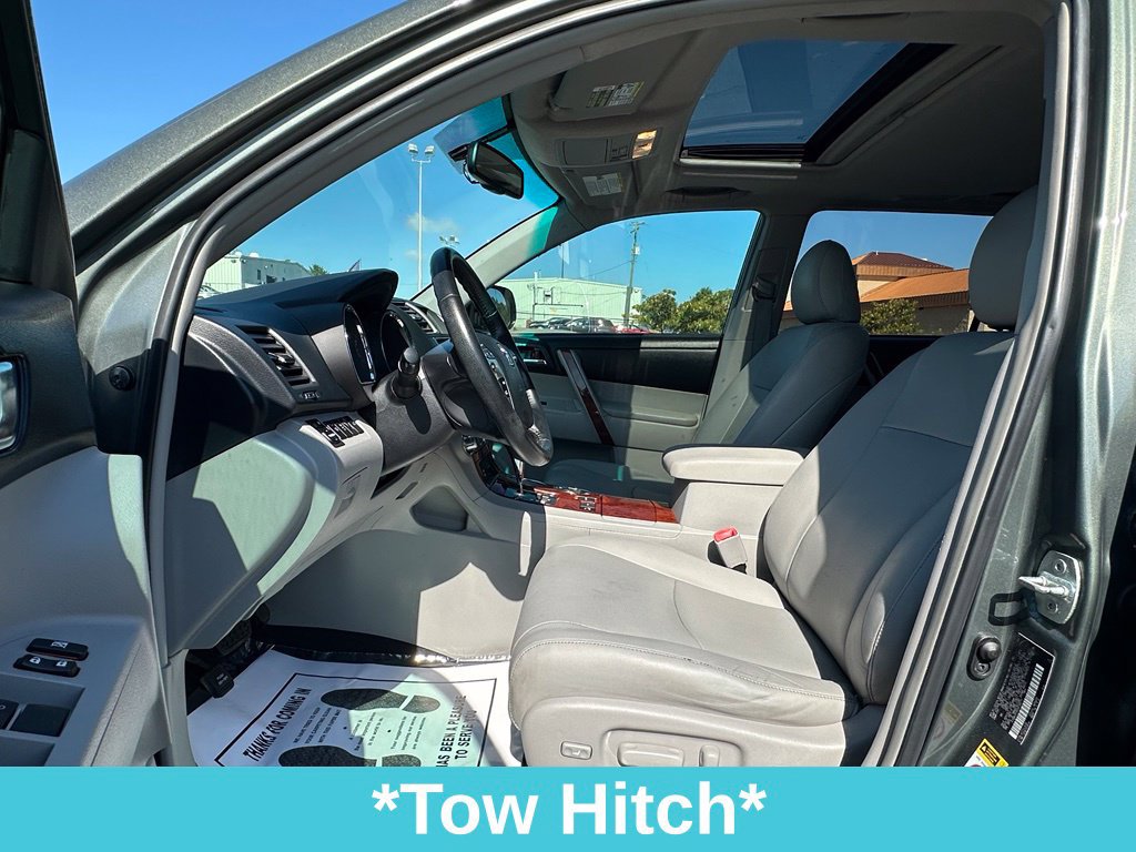 Used 2013 Toyota Highlander Limited AWD/4WD image 15
