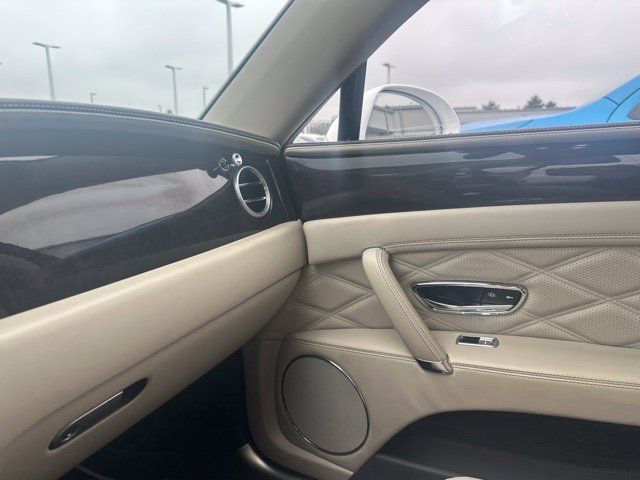 Used 2014 Bentley Flying Spur W12 AWD/4WD image 14