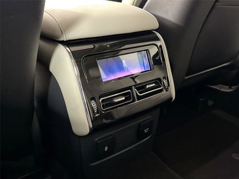 Used 2025 Lincoln Aviator Reserve w/ Equipment Group 201A AWD/4WD image 36