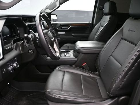 Used 2024 GMC Sierra 1500 Denali image 11