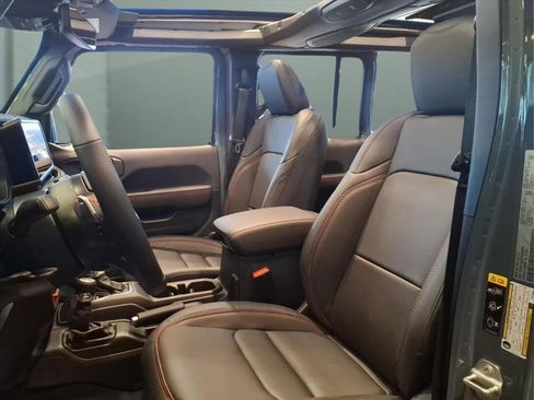 New 2026 Jeep Wrangler Unlimited Rubicon 392 image 20