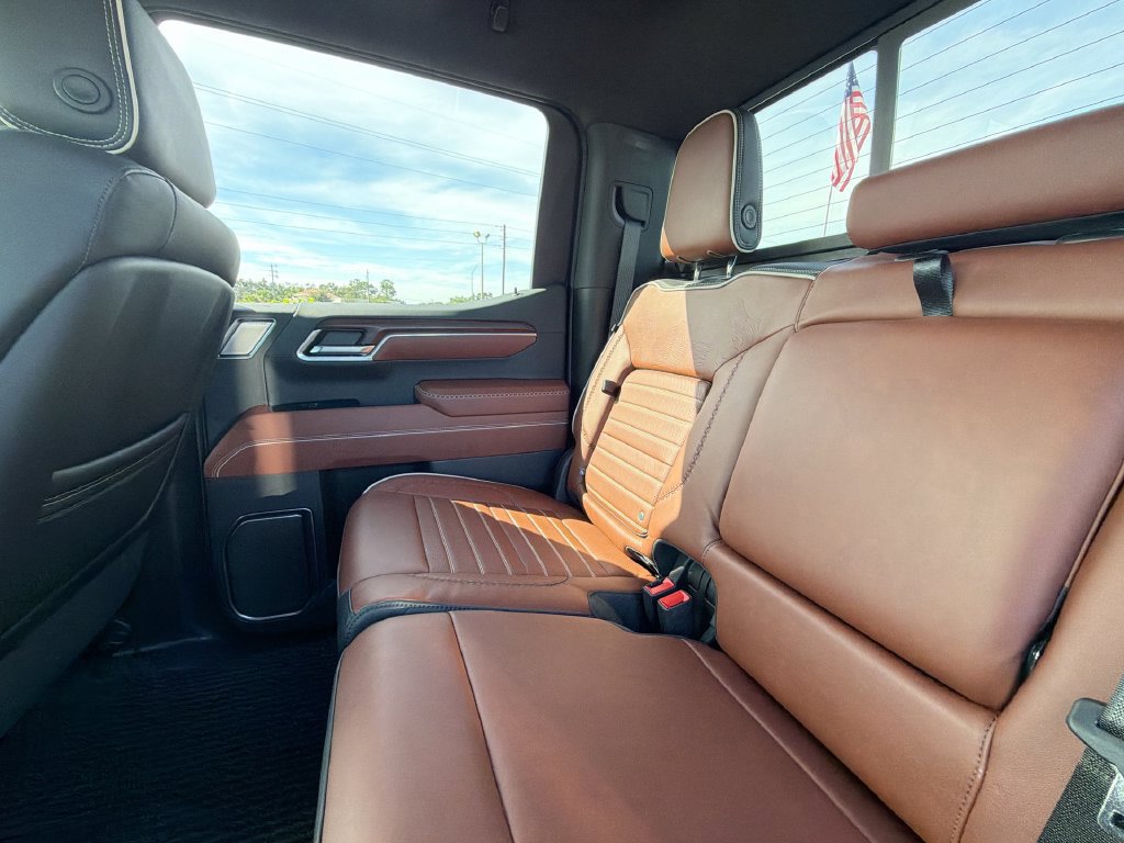 Used 2025 GMC Sierra 1500 Denali Ultimate AWD/4WD image 14