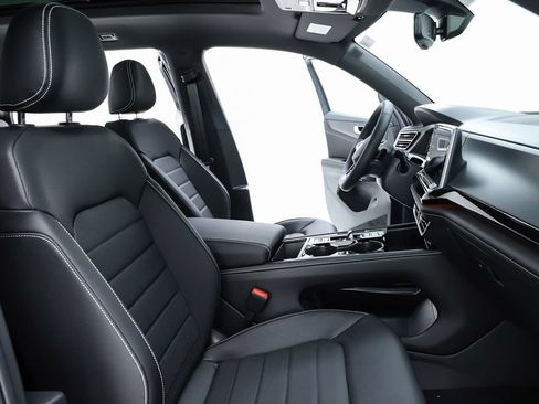 New 2026 Volkswagen Atlas Cross Sport SEL R-Line AWD/4WD image 75